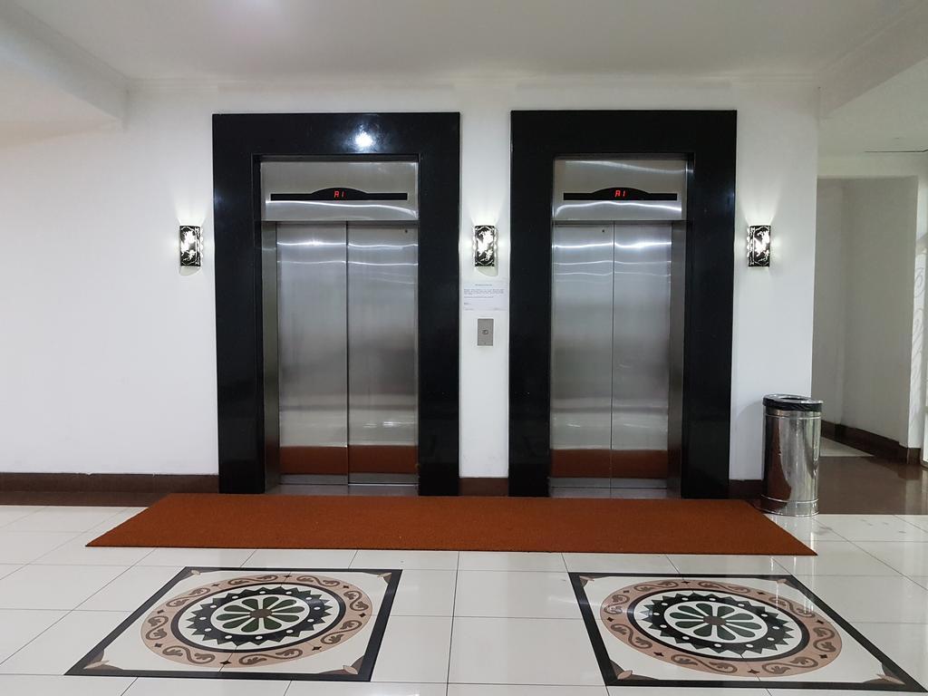 Apartemen Mtc Манадо Екстер'єр фото
